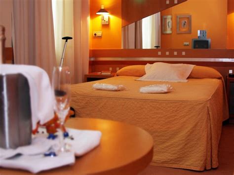 dormir en torrelavega|Hotel Torresport en Torrelavega. Web Oficial